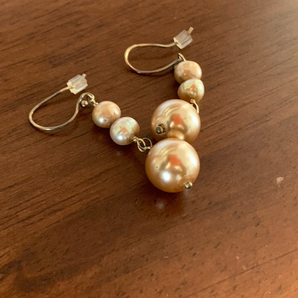 Anthropologie | Pearl Earrings - Picture 4 of 10